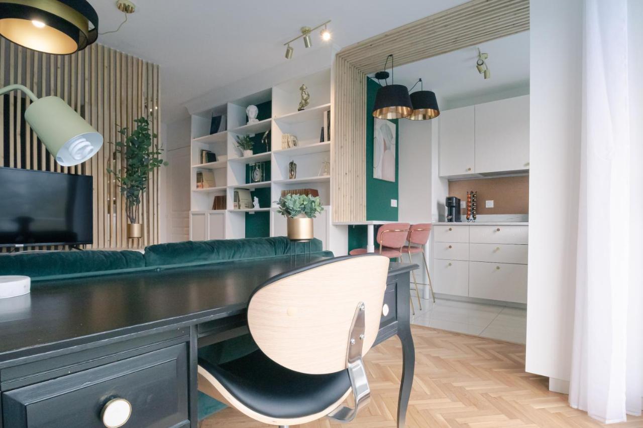 The Green Home - Quiet And Fully Equipped High-End Studio With Parking Courcouronnes Εξωτερικό φωτογραφία